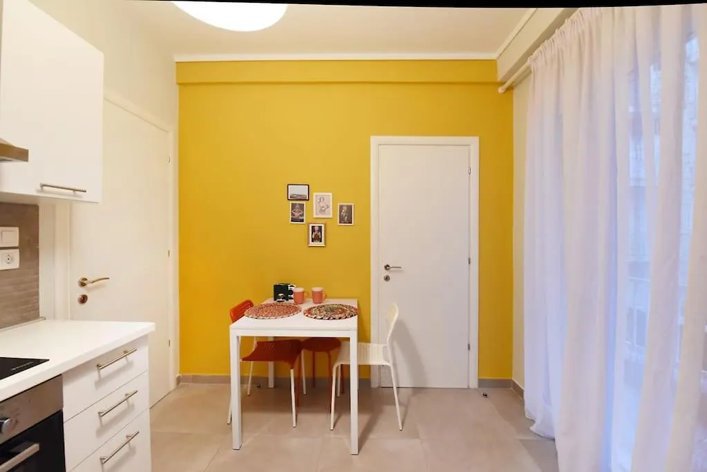 The Muse, Colorful Cozy Flat On Mitropoleos Downtown Apartment Thessaloniki 0*,  Greece
